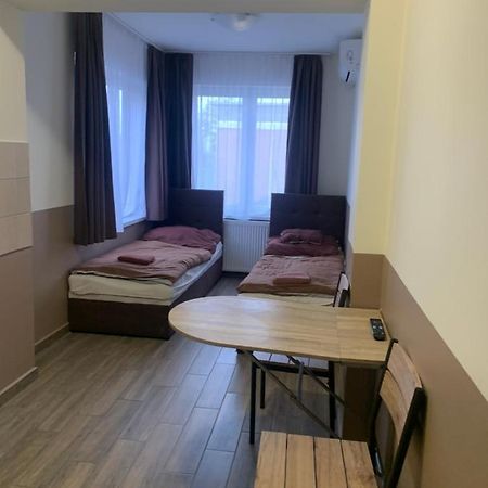Appartamento Center Panzio Vecsés Esterno foto