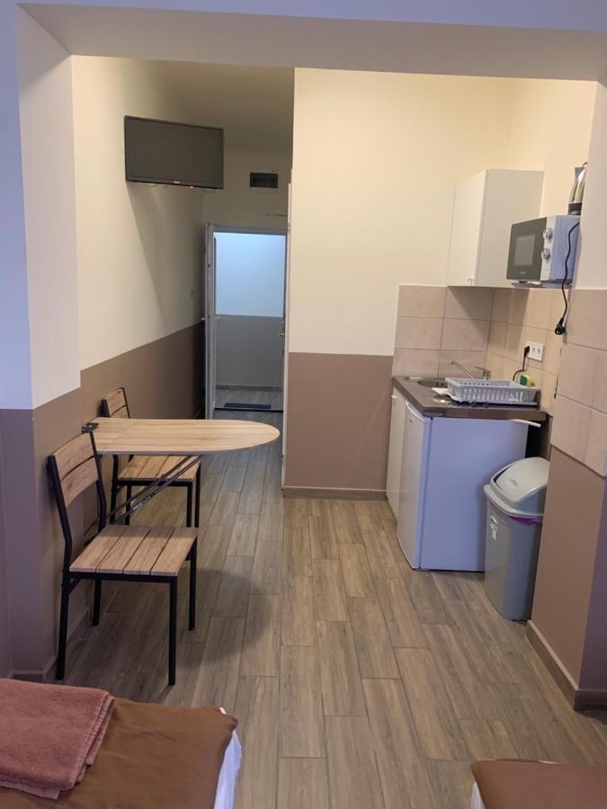 Appartamento Center Panzio Vecsés Esterno foto